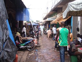 2009_Mali_Bamako_market.jpg