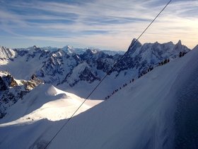 2011_France_Chamonix_Aiguille-Midi.jpg
